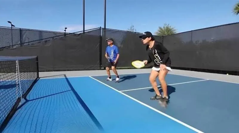 Luật pickleball đôi