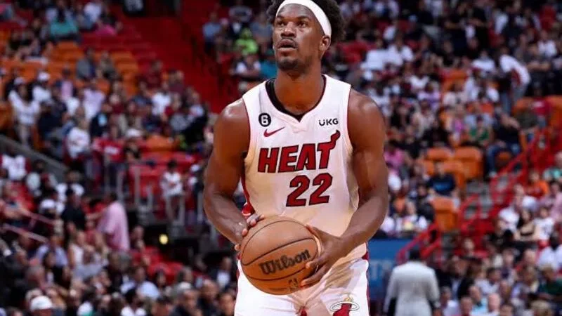 Cầu thủ bóng rổ Jimmy Butler: Tiểu sử, sự nghiệp và thành tích